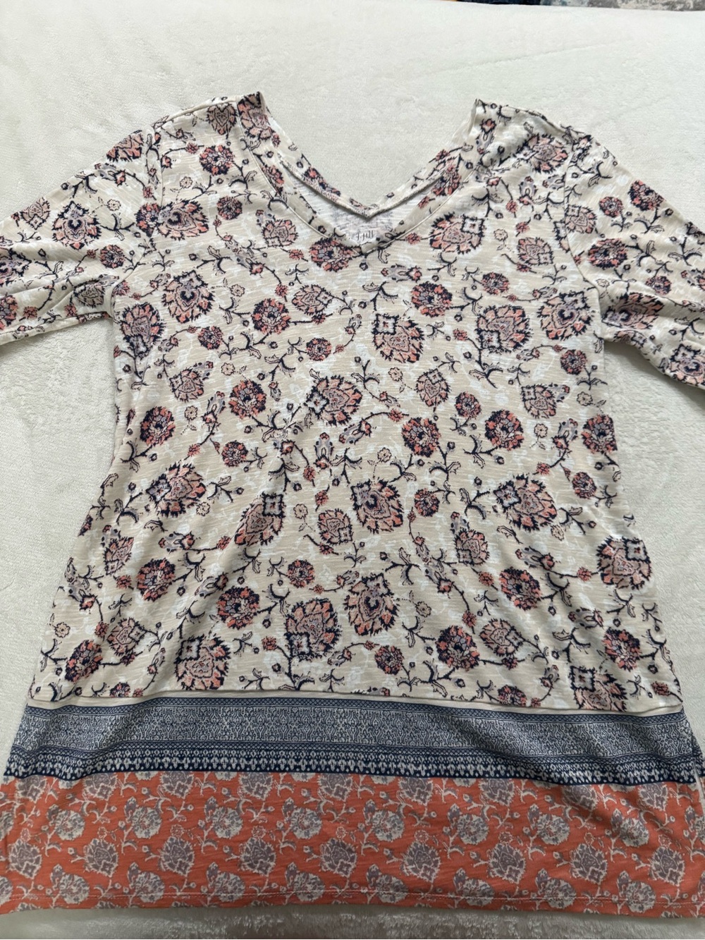J Jill Pima Double V Elbow Sleeve Tunic Top M Paisley Soft Knit Shirt D78